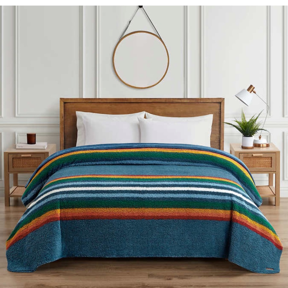 Pendleton Sherpa Fleece Blanket Size king - Picture 2 of 4